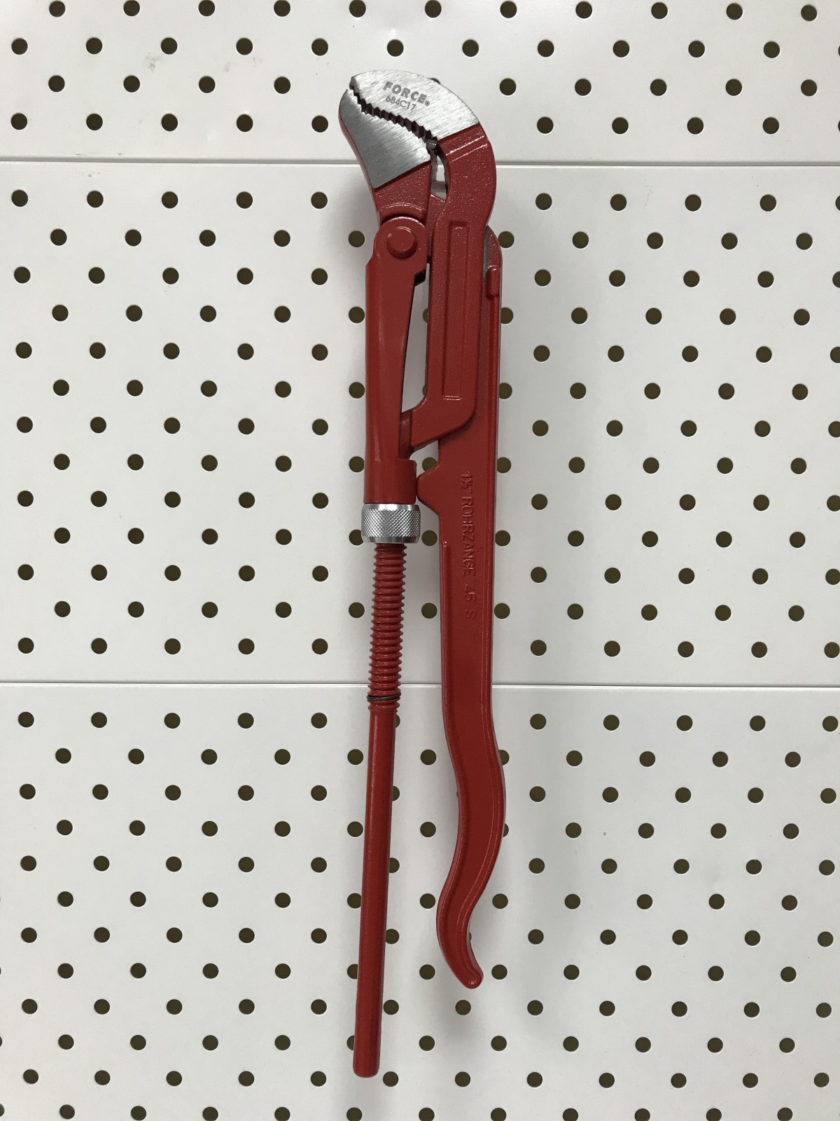 684С17 Ключ трубный (красный) 1-1/2"-440мм